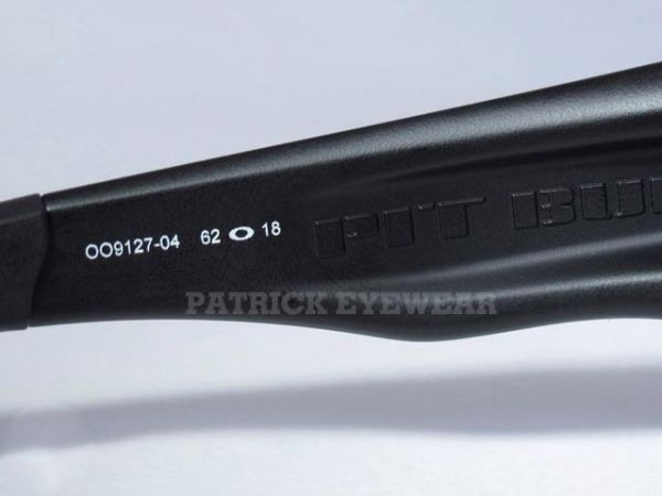 phân biệt kính oakley thật giả